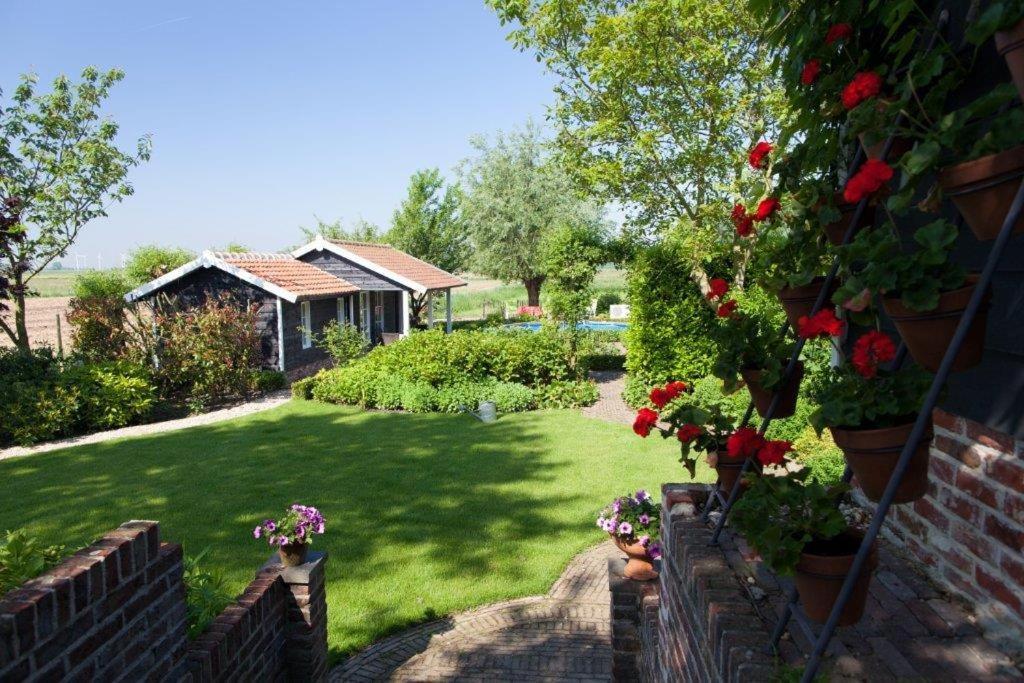 In D'Ouwe Vlaamse Schuur Bed and Breakfast Ossendrecht Εξωτερικό φωτογραφία
