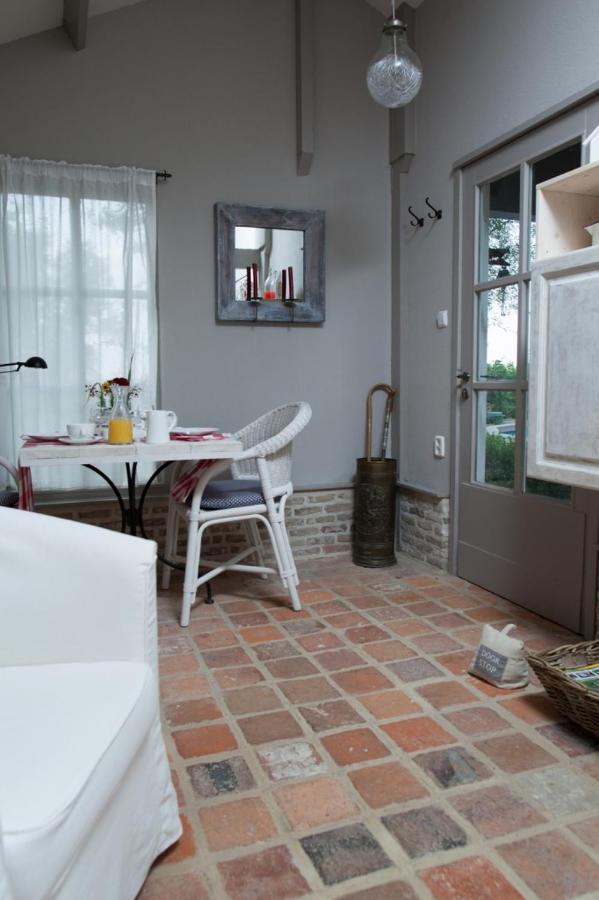 In D'Ouwe Vlaamse Schuur Bed and Breakfast Ossendrecht Εξωτερικό φωτογραφία